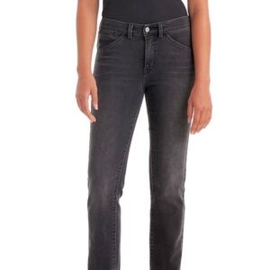 Levi’s Shaping Straight Jean 25”
